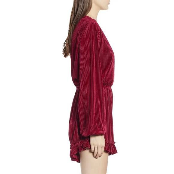NEW THE FIFTH LABEL VELVET LONG SLEEVE ROMPER - Picture 5 of 11